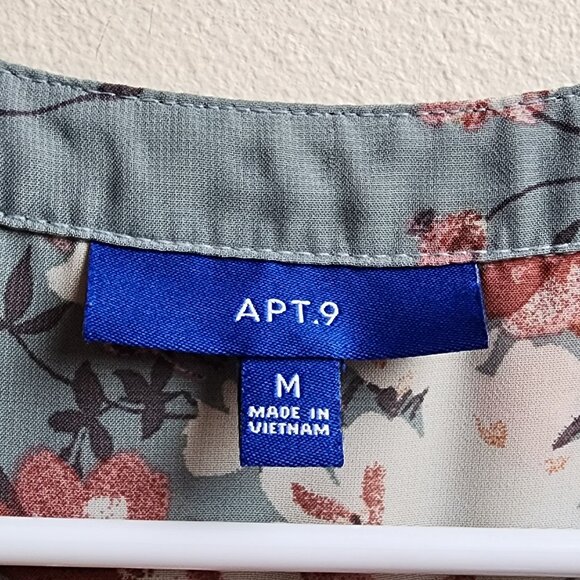 Apt. 9 Floral Blue/Gray V-Neck Blouse Size Medium - Picture 9 of 16